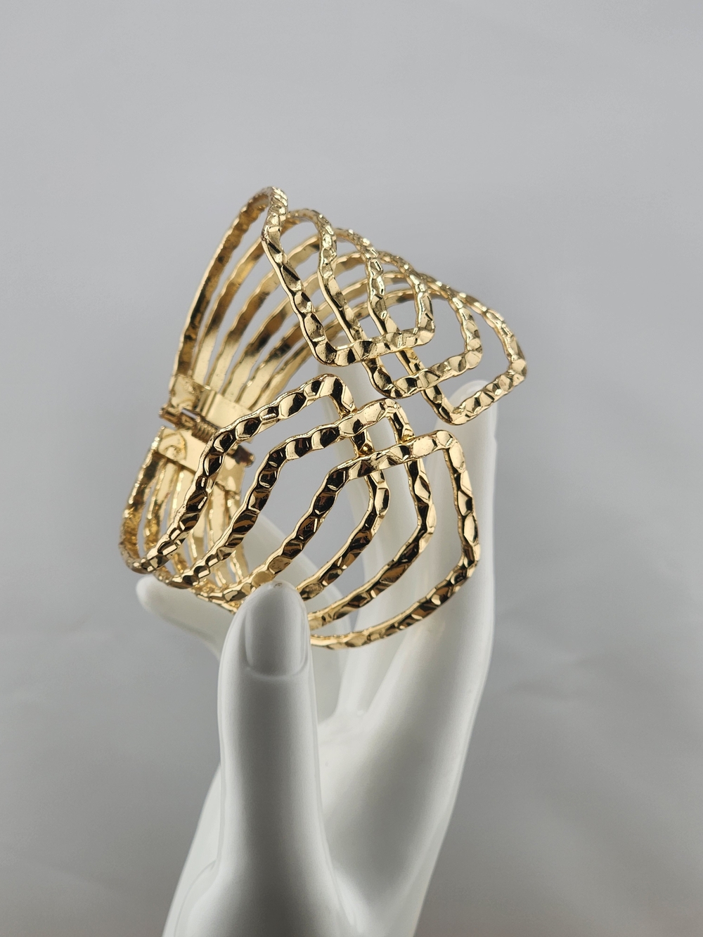 Gold Tone Sculptural Open Cuff Bracelet - Women Jewelry 0613